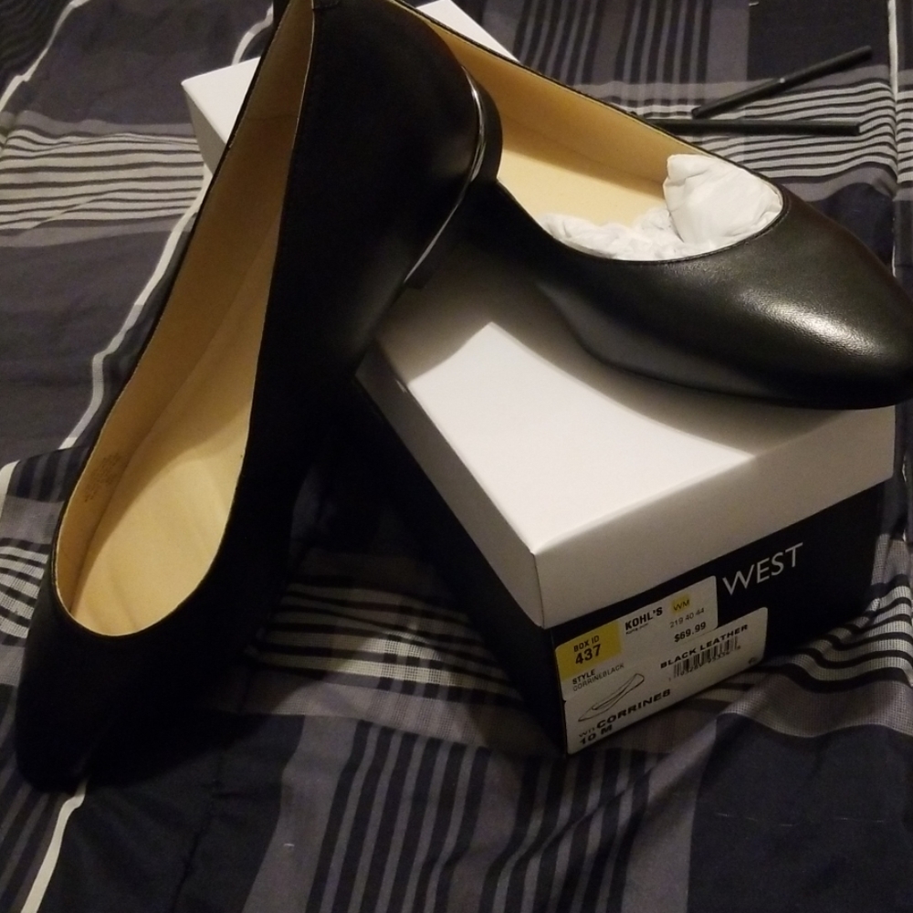 Nine West Flats